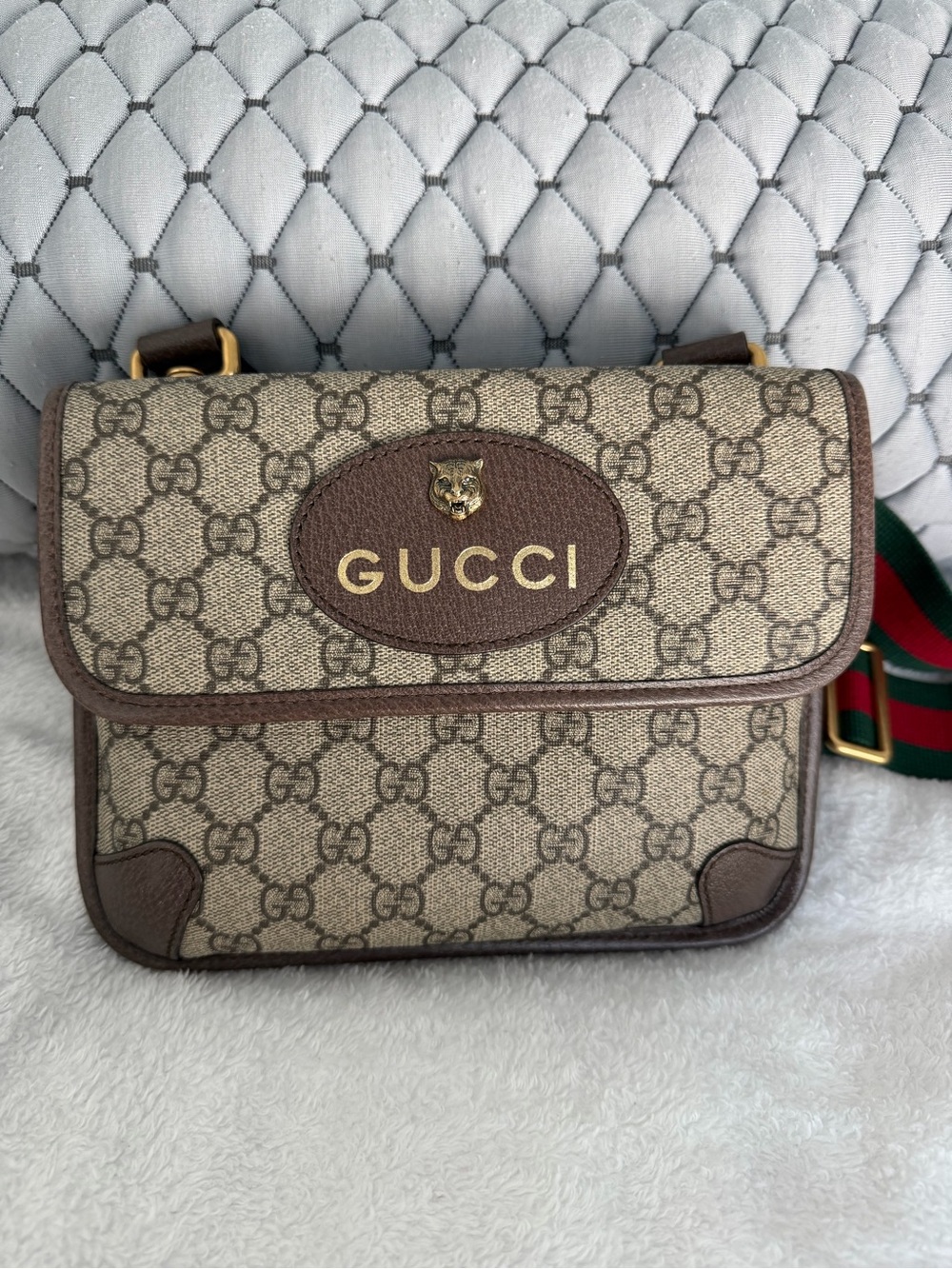 Gucci Neo Vintage GG Supreme Messenger Bag - w/ LegitApp COA